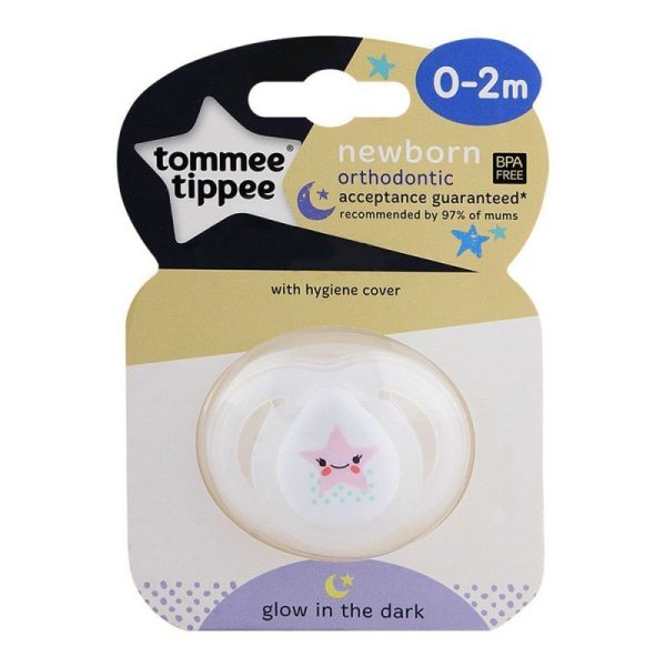 3847-thickbox_default-Tommee-Tippee-Newborn-Soother-0-2-Months-1-Pk.jpg