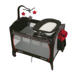 Graco Pack n Play Portable Seat & Changer Playpen